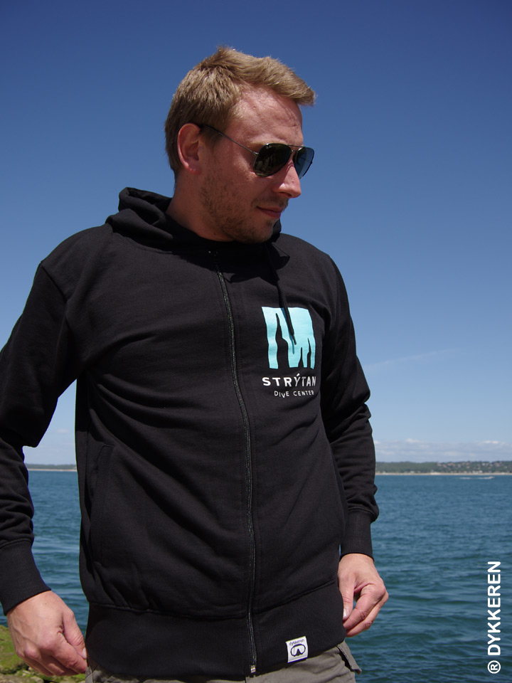 Scuba dive organic cotton Faiwear Zip Hoodie Strýtan dive center Hjalteyri Iceland by Dykkeren The Eco-friendly Divewear