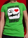 Divers love SHARKS! Femme manches courtes